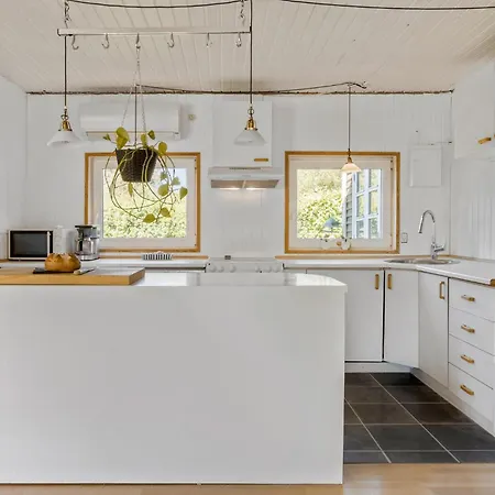 Feriehus Gorgeous In Nykobing Sj With Wifi