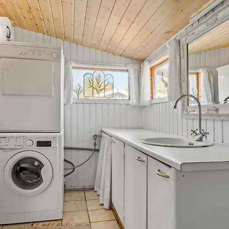 Сasa de vacaciones Preciosa Casa En Nykøbing Sj Con Wifi